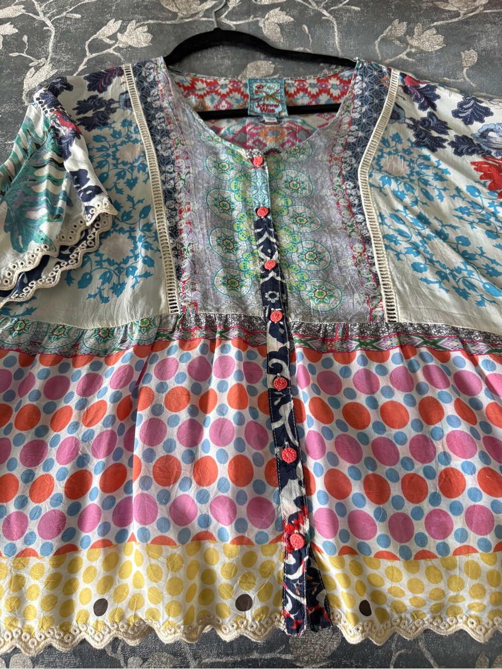 Johnny Was Beautiful Pizzo Blouse. - Picture 2 of 13